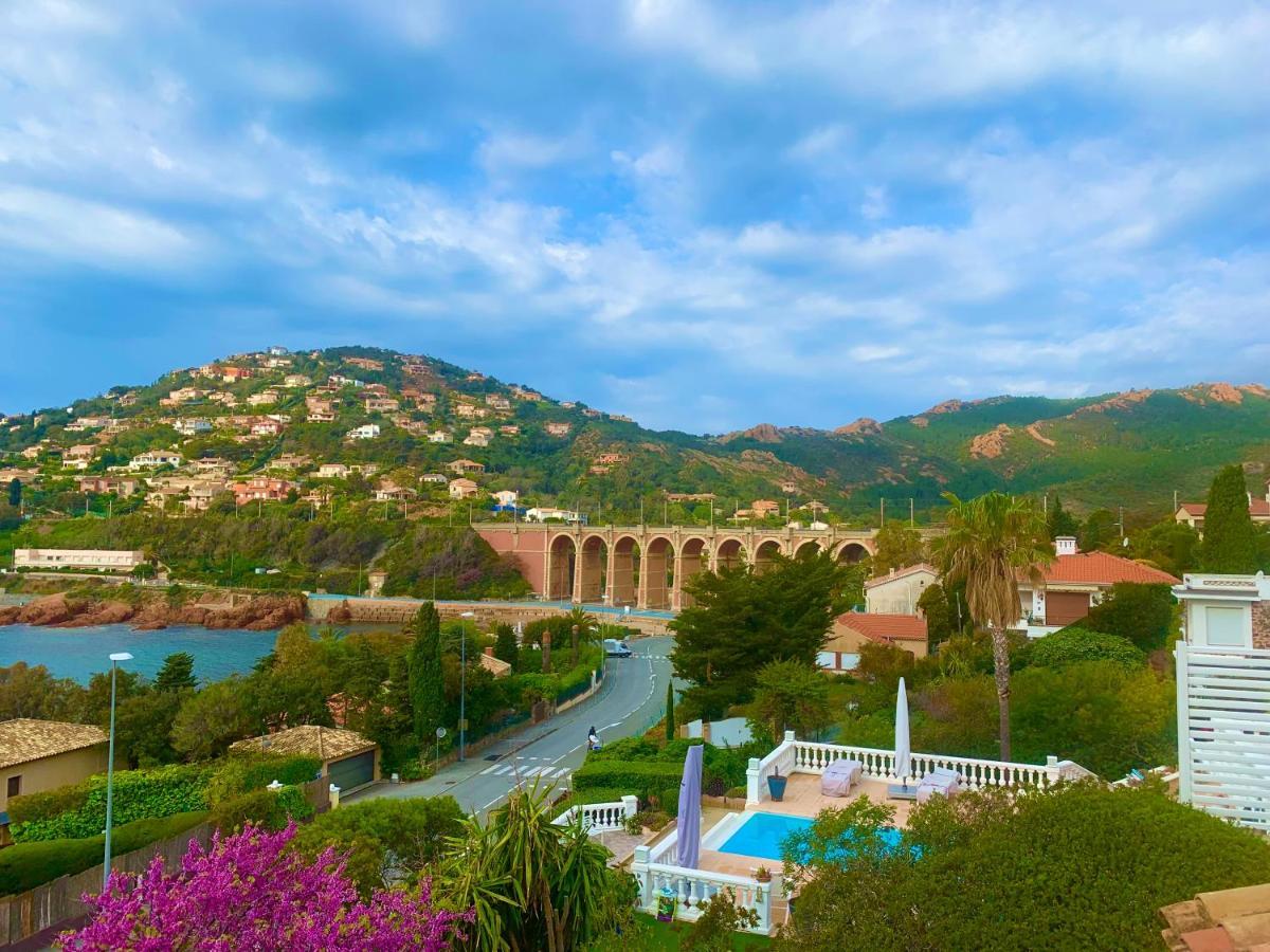 La Belle Vue-Charming Duplex Apartment With Sea View, 50 Meters From Beach And Private Parking Saint-Raphaël Exterior foto